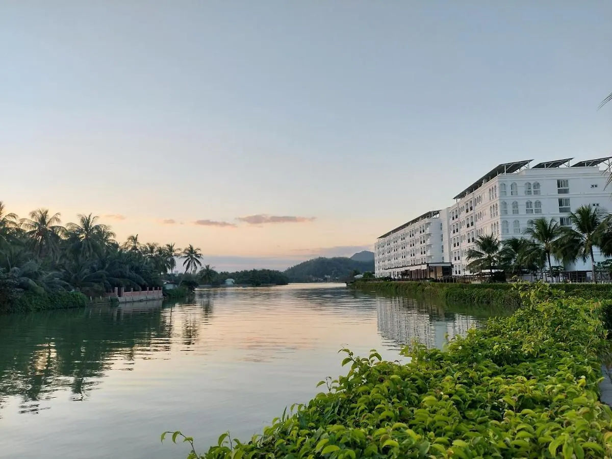 Champa Island Nha Trang - Resort Hotel & Spa 5*,